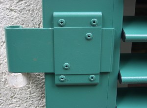 Klappläden- Schiebeläden - Faltschiebeläden - aus Holz oder Aluminium